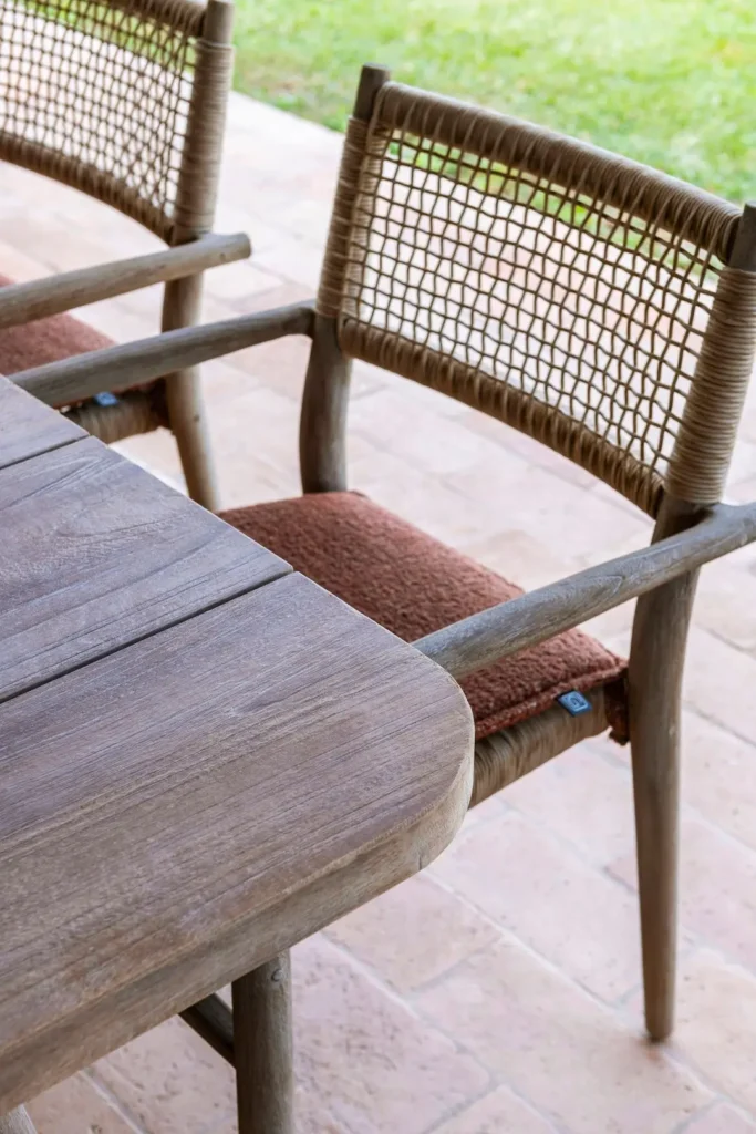Gommaire_outdoor_teak_furniture_stackable_armchair_mieke_G657_PE_NAT_Antwerp_3d33b17b5a