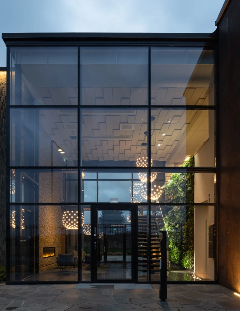 Lasse-Olsson-Photo-15527-1024x1024